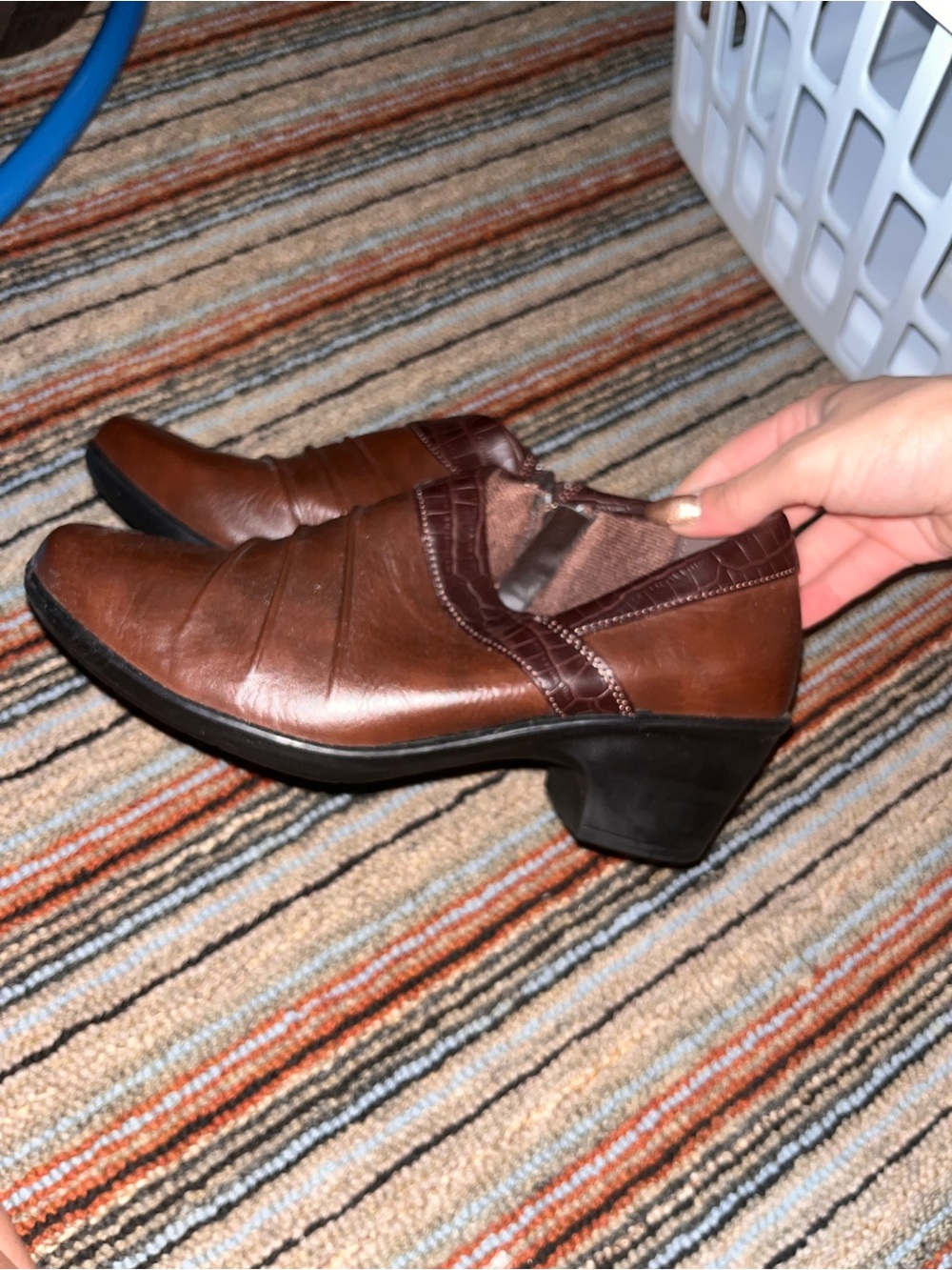 Brown shoes with heel